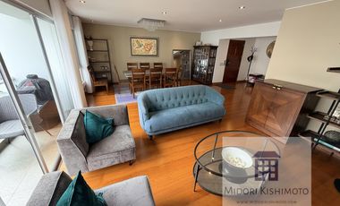 Moderno Flat con vista a Parque Interno