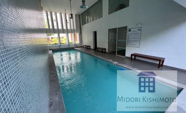 Moderno Flat con vista a Parque Interno