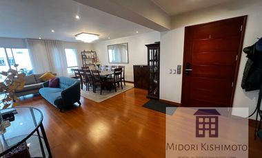 Moderno Flat con vista a Parque Interno