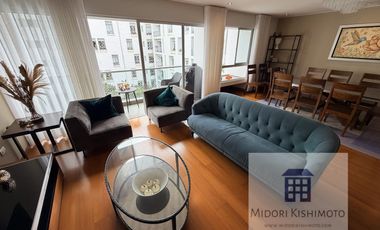 Moderno Flat con vista a Parque Interno