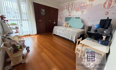 Moderno Flat con vista a Parque Interno