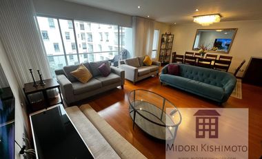 Moderno Flat con vista a Parque Interno