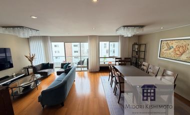 Moderno Flat con vista a Parque Interno