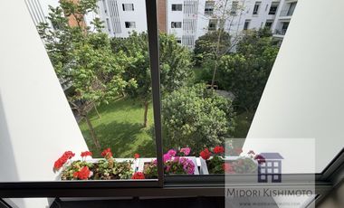 Moderno Flat con vista a Parque Interno