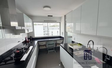 Moderno Flat con vista a Parque Interno