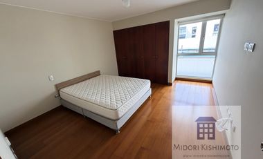 Moderno Flat con vista a Parque Interno