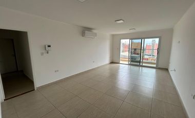 ALQUILER | DEPARTAMENTO PREMIUM 2 DORMITORIOS CON COCHERA – CENTRO DE POSADAS