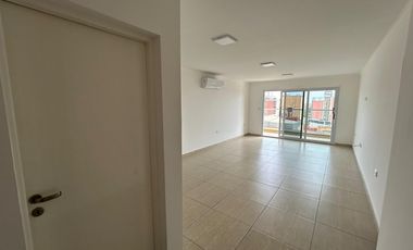 ALQUILER | DEPARTAMENTO PREMIUM 2 DORMITORIOS CON COCHERA – CENTRO DE POSADAS
