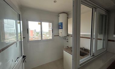 ALQUILER | DEPARTAMENTO PREMIUM 2 DORMITORIOS CON COCHERA – CENTRO DE POSADAS
