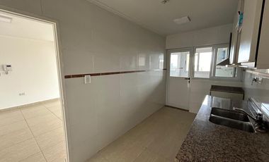 ALQUILER | DEPARTAMENTO PREMIUM 2 DORMITORIOS CON COCHERA – CENTRO DE POSADAS