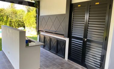 Casa en venta con renta - Barrio La Horqueta de Echeverría, Canning