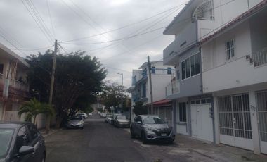 DEPARTAMENTO AMUEBLADO EN EL FRAC. REFORMA, VERACRUZ