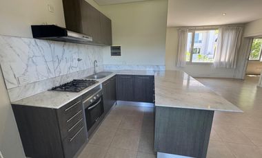 Departamento en alquiler dos dormitorios  - Chateau del Palmar, Nordelta