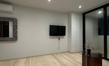Departamento amueblado y equipado en renta en Town Square