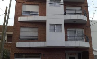 ALQUILER DE DEPARTAMENTO DE 2 AMBIENTES CON BALCON EN RAMOS MEJIA SUR