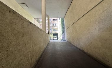 Cochera en venta, centro, rosario, comoda !