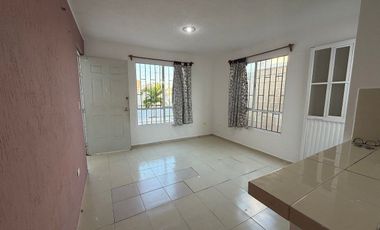 Se vende casa de dos recámaras en Caucel II, Mérida, Yucatán