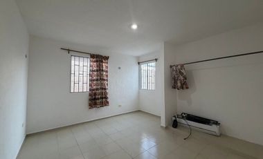 Se vende casa de dos recámaras en Caucel II, Mérida, Yucatán