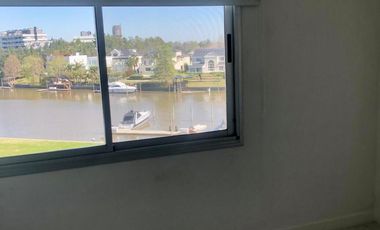 Alquiler Departamento en  Ribera Nordelta - Inmejorable vista al río.