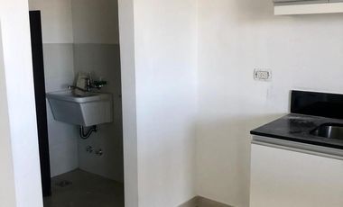 Alquiler Departamento en  Ribera Nordelta - Inmejorable vista al río.