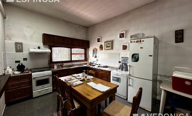 Casa en VENTA 5 ambientes, MORÓN