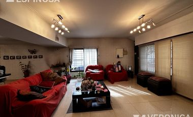 Casa en VENTA 5 ambientes, MORÓN