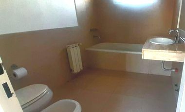 Casa en Venta, 7 AMB - APTO CREDITO - Santa Catalina, Villanueva