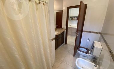 Casa en venta - Barrio Saint Thomas Este, Canning