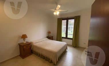Casa en venta - Barrio Saint Thomas Este, Canning