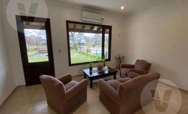 Casa en venta - Barrio Saint Thomas Este, Canning
