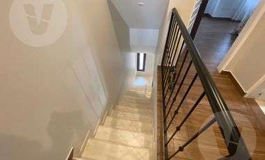Casa en venta - Barrio Saint Thomas Este, Canning
