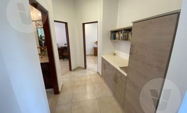 Casa en venta - Barrio Saint Thomas Este, Canning