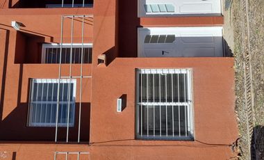 Dúplex Cuesta Colorada, patio con asador, cochera!