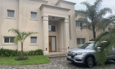 Alquiler Casa al Golf San Isidro Labrador- villanueva-Tigre