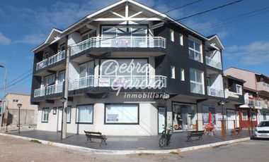 DEPARTAMENTO EN MAR DE AJO TRES AMBIENTES FRENTE AL MAR- VISTA AL MAR