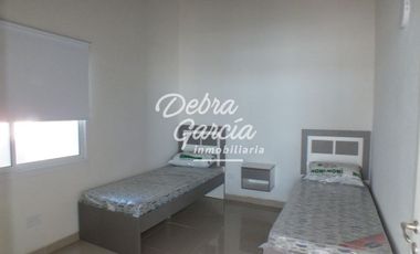 DEPARTAMENTO EN MAR DE AJO TRES AMBIENTES FRENTE AL MAR- VISTA AL MAR