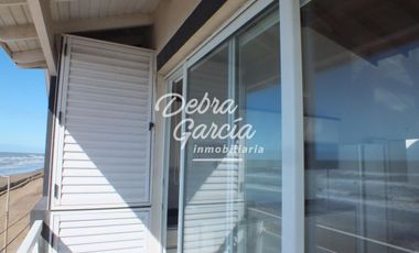 DEPARTAMENTO EN MAR DE AJO TRES AMBIENTES FRENTE AL MAR- VISTA AL MAR