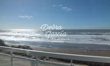 DEPARTAMENTO EN MAR DE AJO TRES AMBIENTES FRENTE AL MAR- VISTA AL MAR