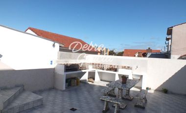 DEPARTAMENTO EN MAR DE AJO TRES AMBIENTES FRENTE AL MAR- VISTA AL MAR