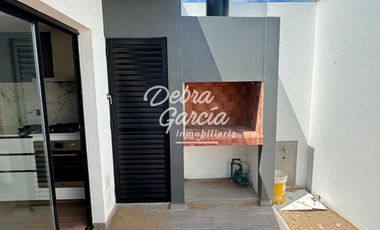 VENTA PH 2 AMB A ESTRENAR GAS NATURAL PATIO CON PARRILLA