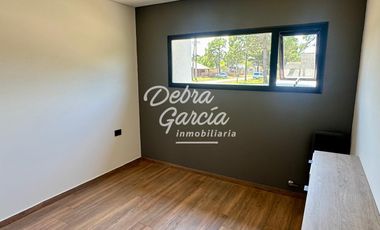 VENTA PH 2 AMB A ESTRENAR GAS NATURAL PATIO CON PARRILLA