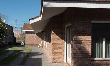 Casa con 5 habitaciones