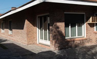 Casa con 5 habitaciones