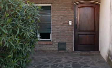 Casa con 5 habitaciones