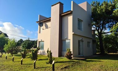 VENTA CASA 3 AMB - PARQUE Y PARRILLA - COSTA DEL ESTE - LISTA PARA HABITAR -  COSTA ATLANTICA