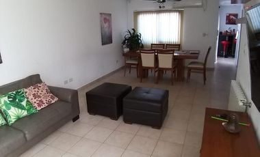 GRAN CASA ZONA PARQUE 3 DORMITORIOS - Parana