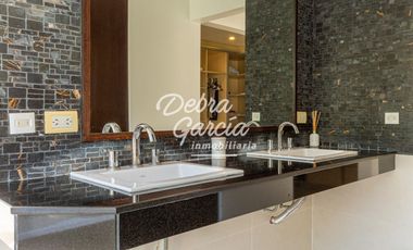 CASA CON PILETA EN VENTA EN BARRIO SAN RAFAEL