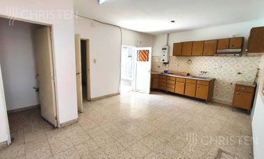 Venta Casa 2 habitaciones patio cochera y garage Barranquitas ciudad de Santa Fe