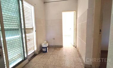 Venta Casa 2 habitaciones patio cochera y garage Barranquitas ciudad de Santa Fe