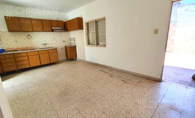 Venta Casa 2 habitaciones patio cochera y garage Barranquitas ciudad de Santa Fe